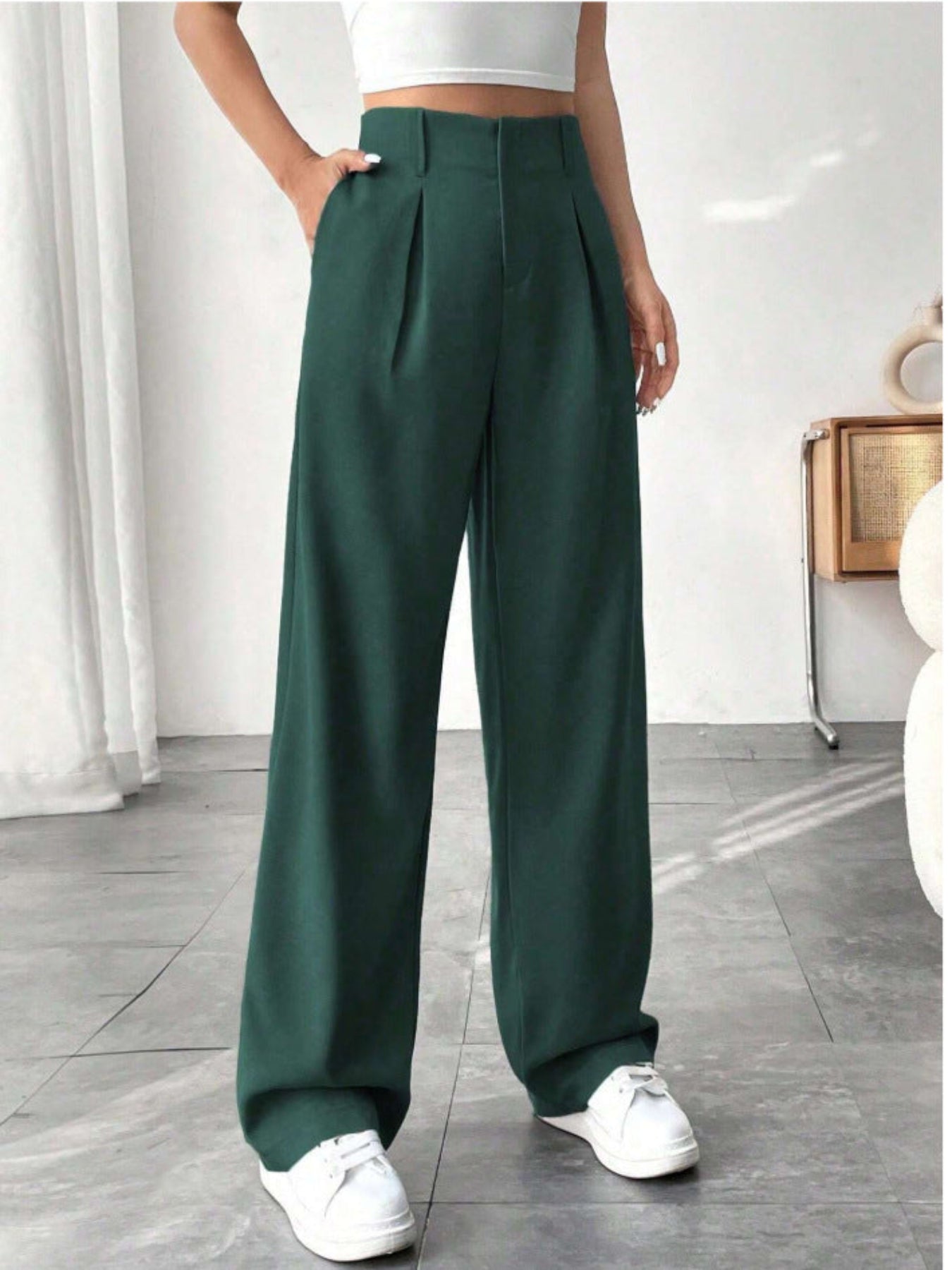 Belle | Elegant Pleated Wide-Leg Office Trouser