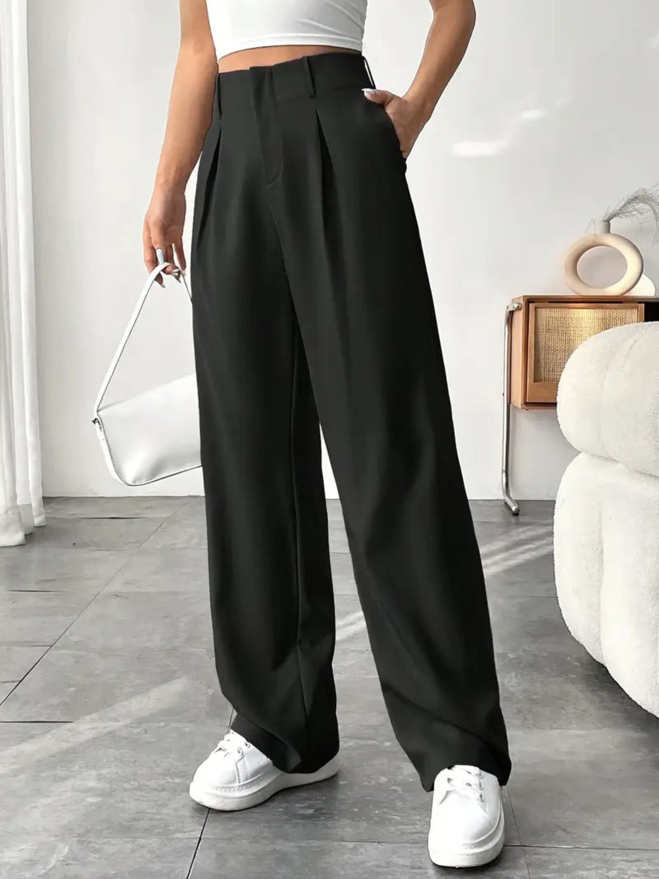 Belle | Elegant Pleated Wide-Leg Office Trouser