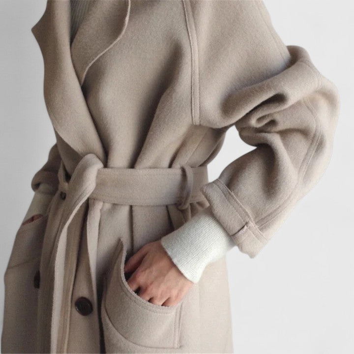 Jolie | Classic Elegant Coat